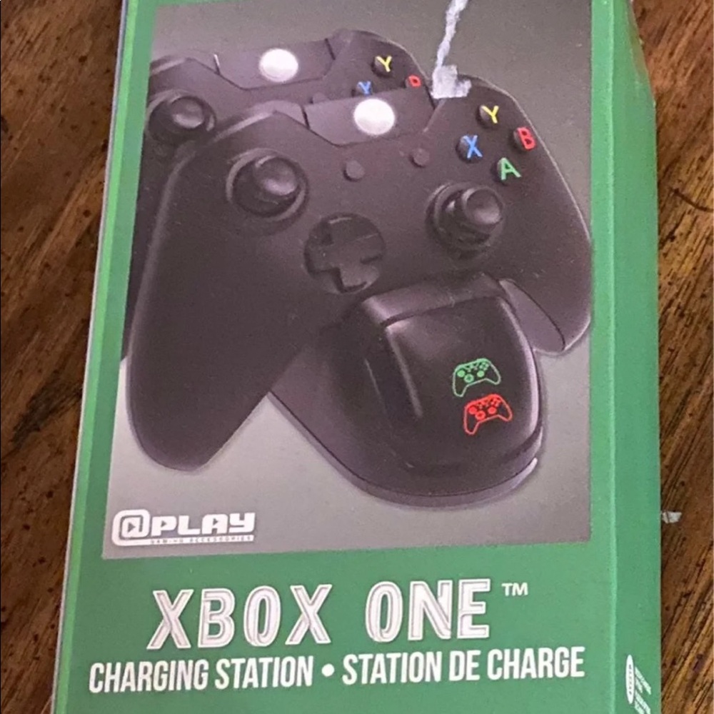 Xbox One Charging Station